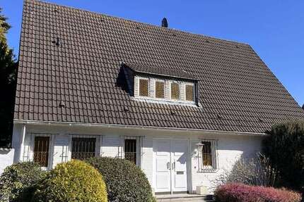 Haus Krefeld Bockum - 3 Zimmer, 183 m&sup2;, 519.000&euro; | Angebot:23059180