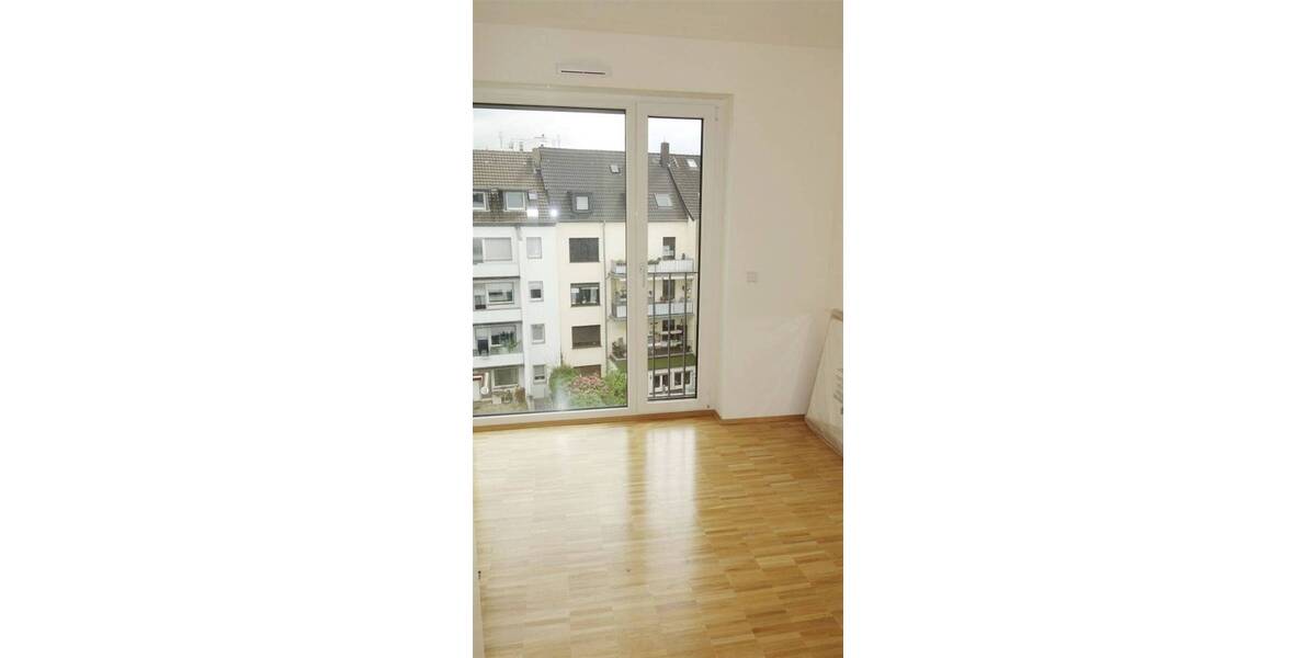 Etagenwohnung Mönchengladbach Stadtmitte - 3 Zimmer, 90 m&sup2;, 1.199&euro; | Angebot:26128795