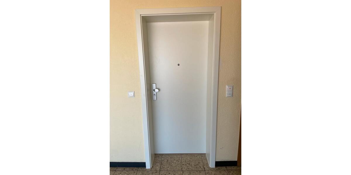 Etagenwohnung Wegberg - 1 Zimmer, 37 m&sup2;, 750&euro; | Angebot:25995558