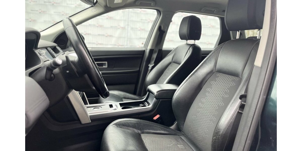 Land Rover Discovery Sport SE AWD/ Automatik/ Allrad/ Leder 206.000 km 9.890 &euro; Mönchengladbach 41066