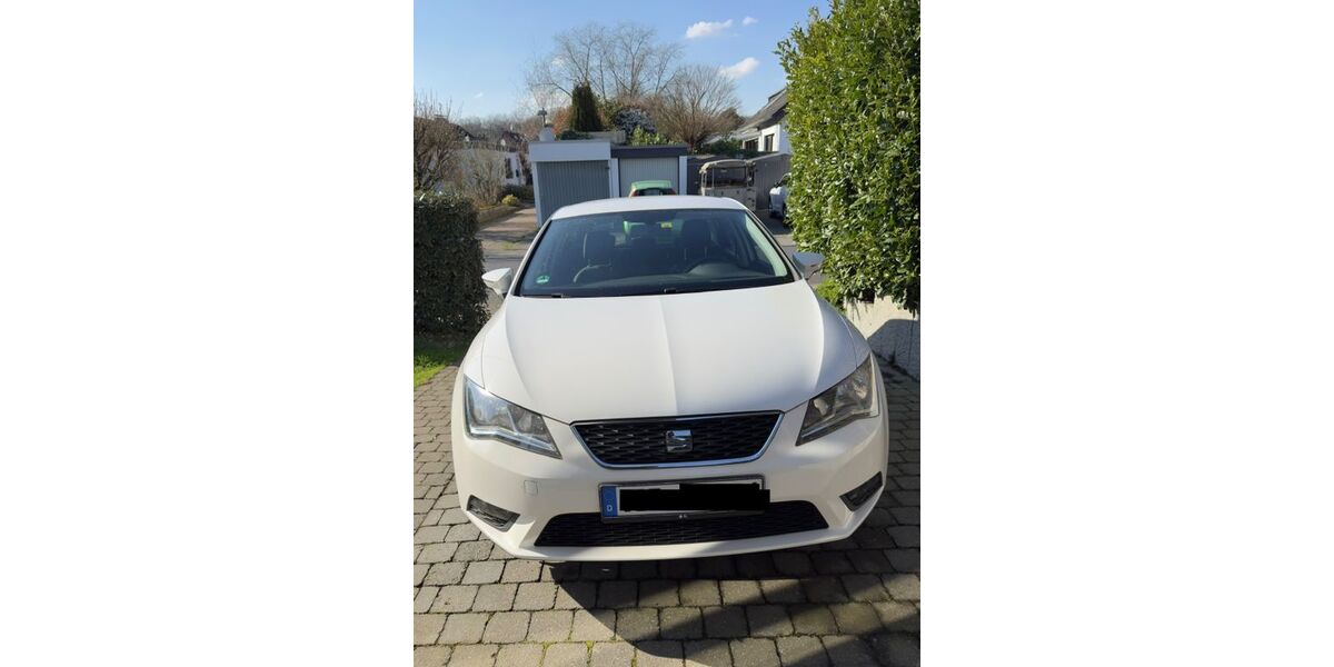 Seat Leon 149.736 km 8.990 &euro; Willich-Schiefbahn 47877