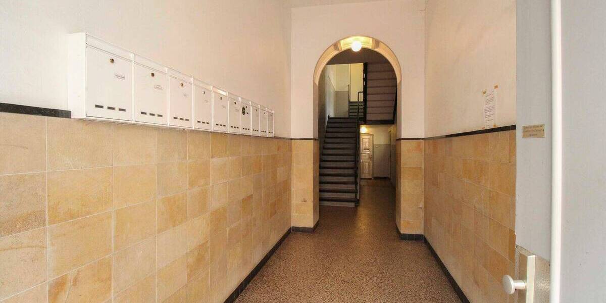 Einfamilienhaus Düsseldorf Pempelfort - 6 Zimmer, 649.000&euro; | Angebot:26156421