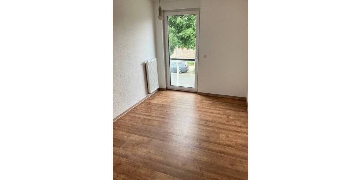 Etagenwohnung Meerbusch Osterath - 4 Zimmer, 122 m&sup2;, 1.229&euro; | Angebot:25742528