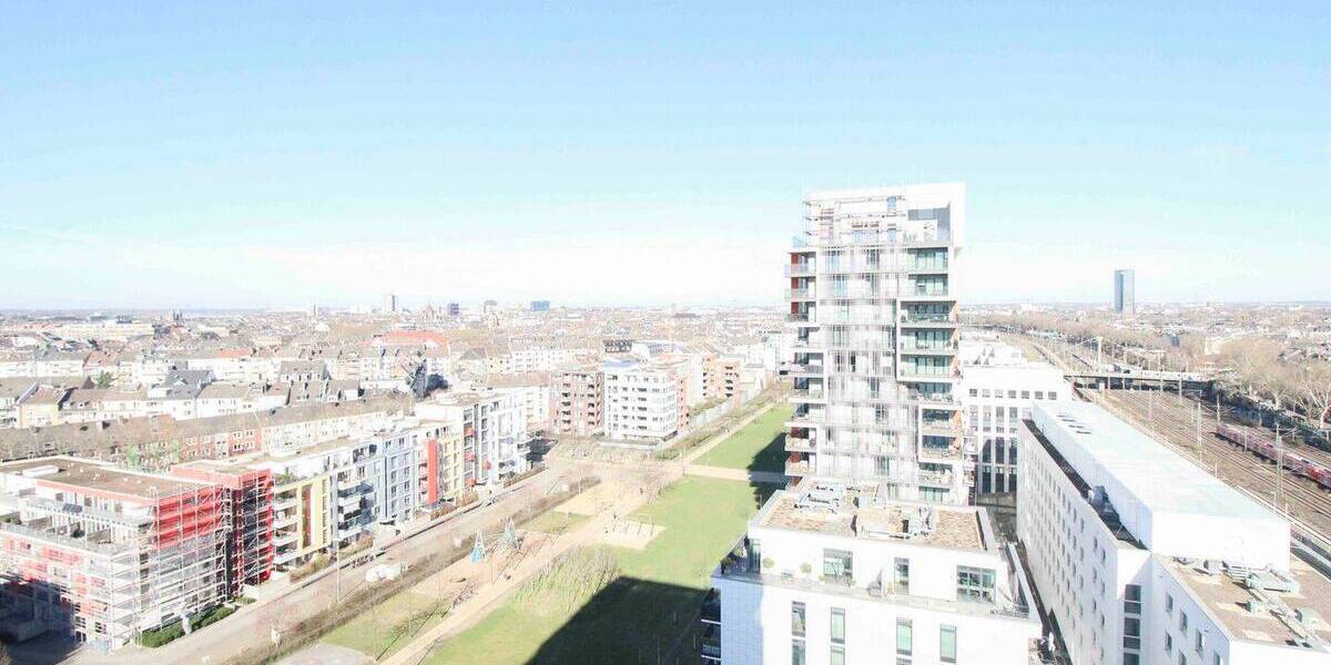 Etagenwohnung Düsseldorf Pempelfort - 2 Zimmer, 90 m&sup2;, 645.000&euro; | Angebot:26028511