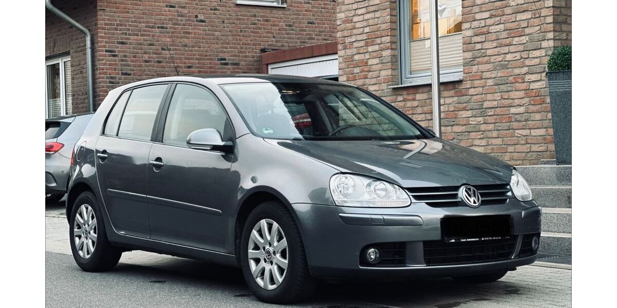 VW Golf 158.000 km 5.999 &euro; Jülich 52428