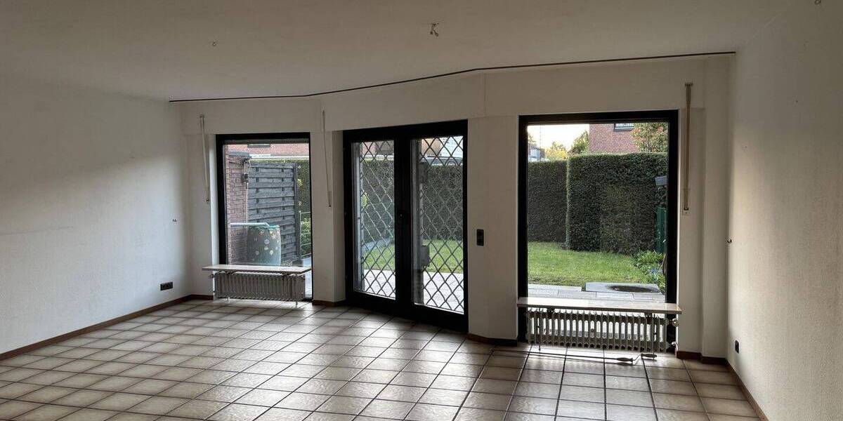Reihenmittelhaus Krefeld Inrath/Kliedbruch - 4 Zimmer, 112 m&sup2;, 345.000&euro; | Angebot:26205404
