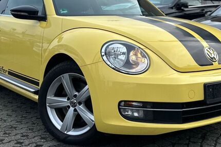 VW Beetle 139.985 km 9.248 &euro; Mönchengladbach 41063