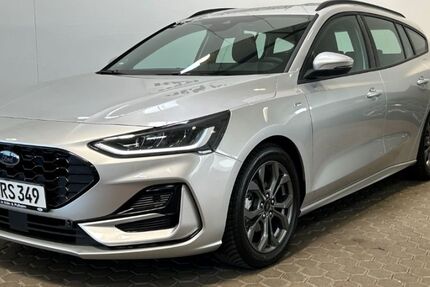 Ford Focus 11.000 km 30.990 &euro; Pulheim 50259