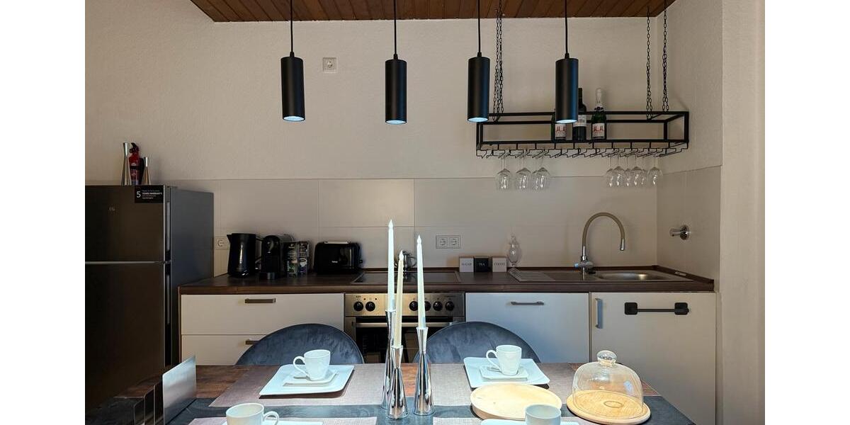 Maisonettenwohnung Düsseldorf Stadtbezirk 9 - 3 Zimmer, 58 m&sup2;, 1.800&euro; | Angebot:26048876