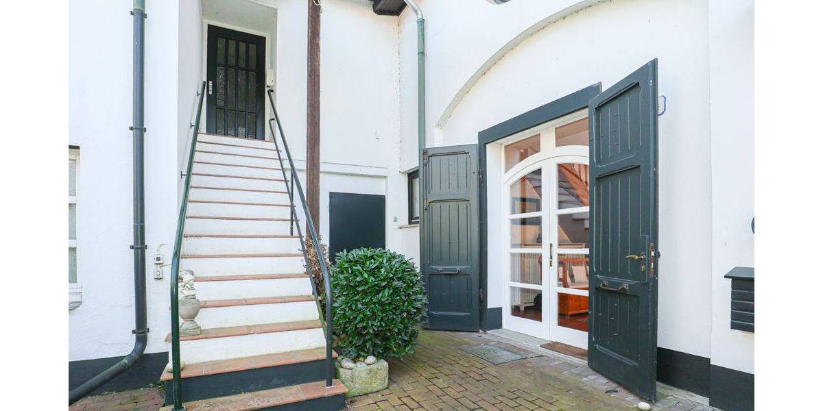 Einfamilienhaus Neuss / Grefrath Grefrath - 7 Zimmer, 265 m&sup2;, 520.000&euro; | Angebot:26157268