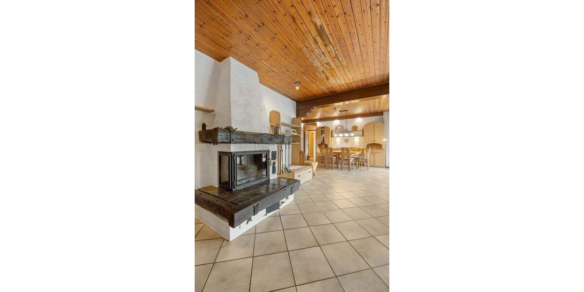 Bungalow Dormagen Hackenbroich - 8 Zimmer, 239 m&sup2;, 549.000&euro; | Angebot:26230626