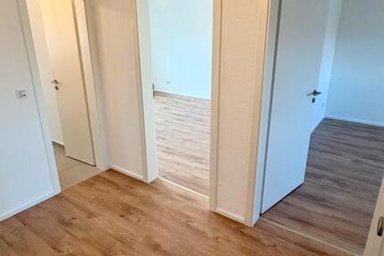Wohnung Düsseldorf Pempelfort - 3 Zimmer, 83 m&sup2;, 1.850&euro; | Angebot:25961206