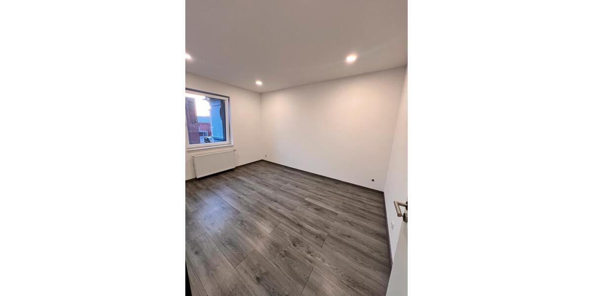 Mehrfamilienhaus, Wohnhaus Mönchengladbach Süd - 10 Zimmer, 210 m&sup2;, 550.000&euro; | Angebot:27258863