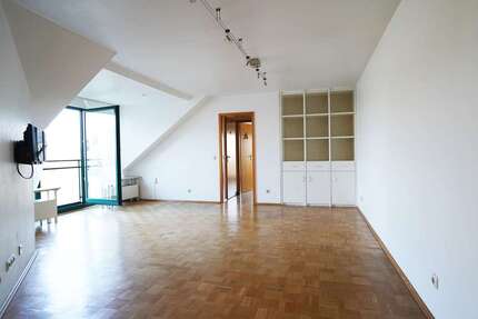 Wohnung Düsseldorf Eller - 3 Zimmer, 96 m&sup2;, 343.000&euro; | Angebot:26136056