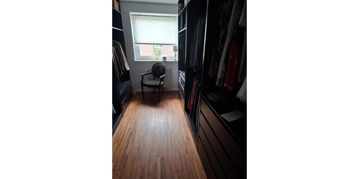 Reihenhaus Neuss Augustinusviertel - 5 Zimmer, 135 m&sup2;, 670.000&euro; | Angebot:26993127