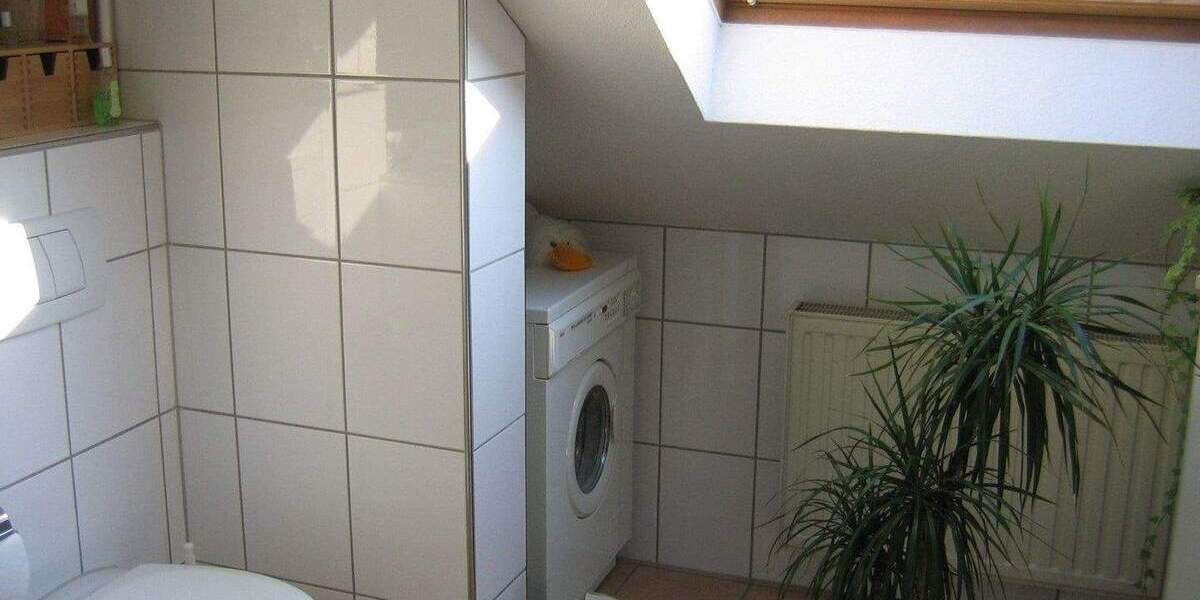 Etagenwohnung Schwalmtal Amern - 3 Zimmer, 91 m&sup2;, 165.000&euro; | Angebot:25693365