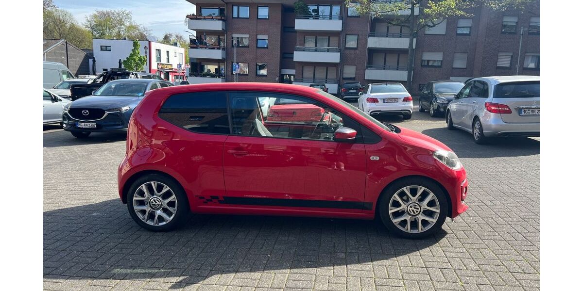 VW up! 109.000 km 5.500 &euro; Mönchengladbach 41069