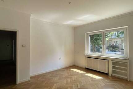 Wohnung Düsseldorf Oberkassel - 2 Zimmer, 73 m&sup2;, 1.240&euro; | Angebot:27357431