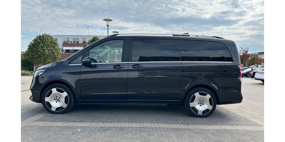 Mercedes-Benz V 300 42.500 km 66.300 &euro; Kaarst 41564