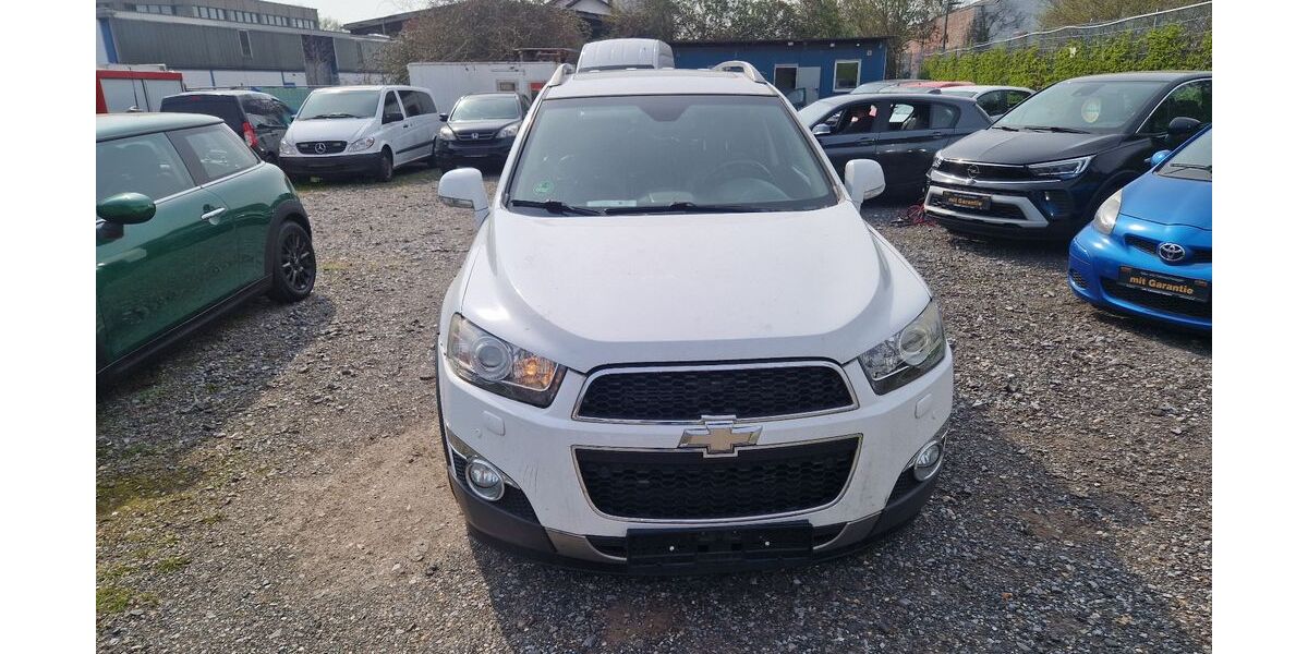 Chevrolet Captiva 181.700 km 3.500 &euro; Düsseldorf 40549
