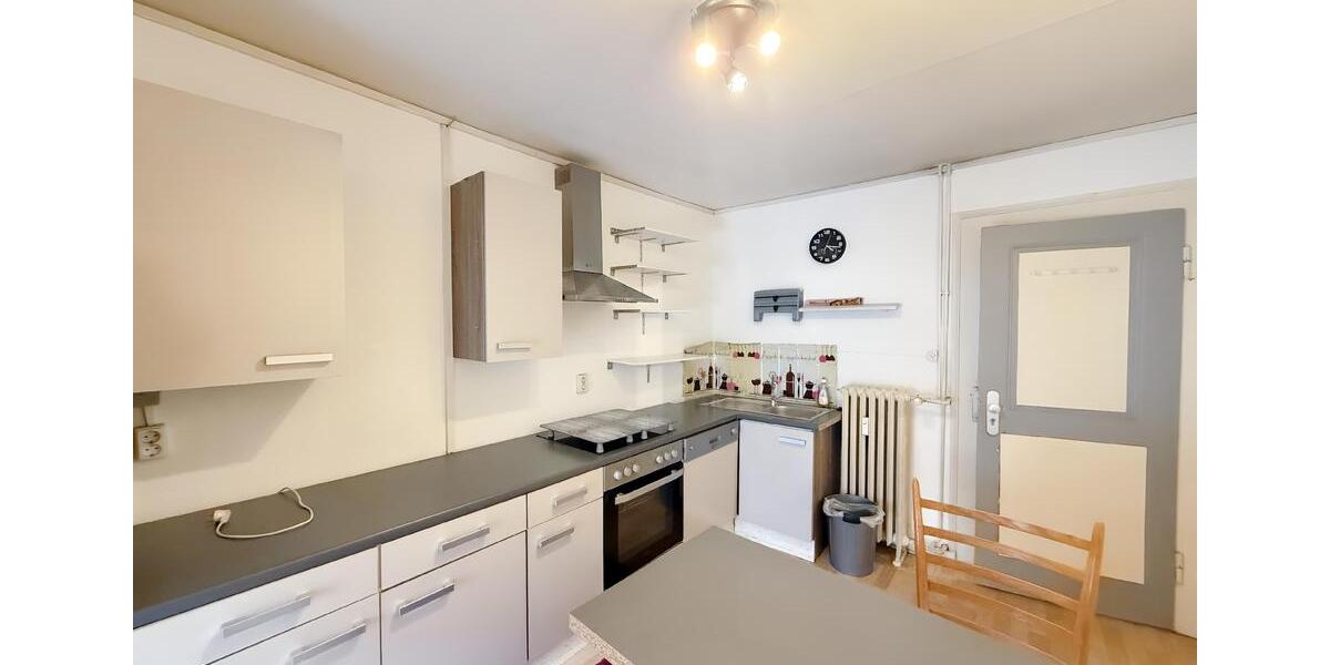 Etagenwohnung Krefeld - 4 Zimmer, 60 m&sup2;, 500&euro; | Angebot:25320603