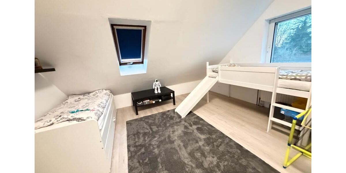 Maisonettenwohnung Wassenberg - 4 Zimmer, 120 m&sup2;, 1.080&euro; | Angebot:25611921