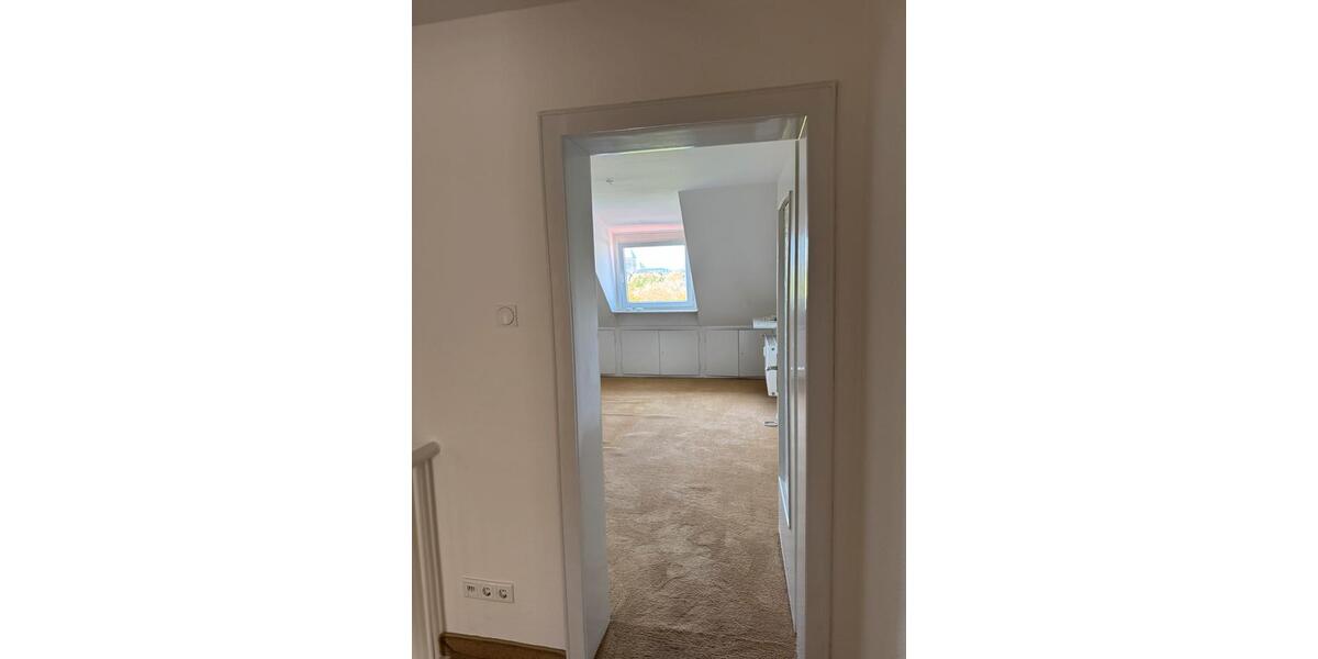 Maisonettenwohnung Düsseldorf Pempelfort - 3 Zimmer, 75 m&sup2;, 1.200&euro; | Angebot:26301692
