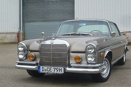 Mercedes-Benz 250 144.640 km 49.989 &euro; Düsseldorf 40470