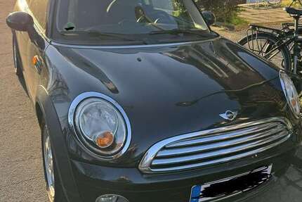 Mini One 148.400 km 3.500 &euro; Düsseldorf 40225