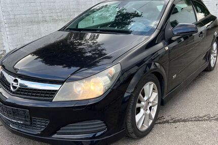 Opel Astra 165.900 km 2.450 &euro; Mönchengladbach 41063