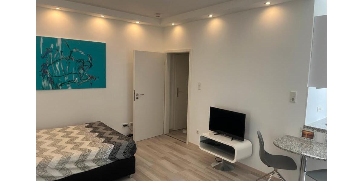 Hochparterre Düsseldorf Stadtbezirk 3 - 1 Zimmer, 26 m&sup2;, 1.090&euro; | Angebot:25960305