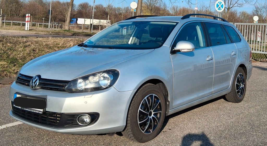 VW Golf 168.000 km 4.890 &euro; Mönchengladbach 41068