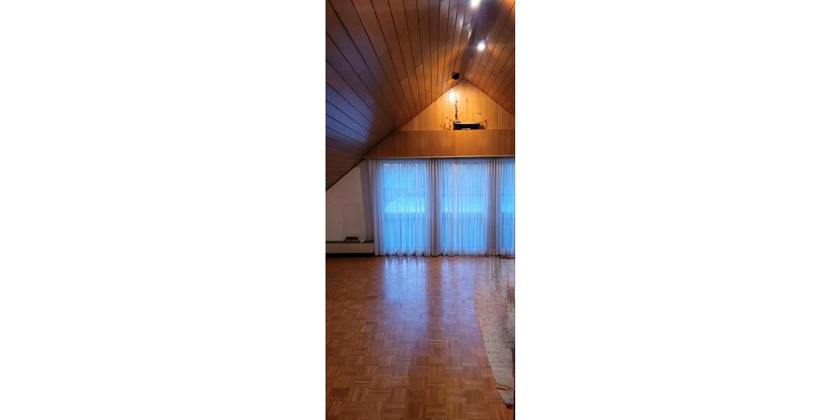 Einfamilienhaus Erkelenz - 8 Zimmer, 203 m&sup2;, 449.000&euro; | Angebot:24352170