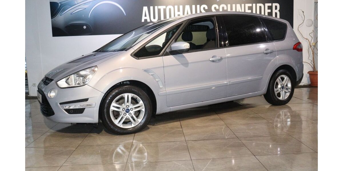 Ford S-Max 132.799 km 9.100 &euro; Ratingen 40880