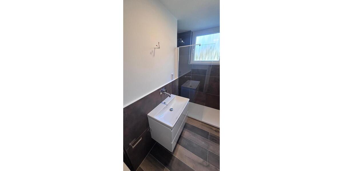 Etagenwohnung Erkrath - 3 Zimmer, 84 m&sup2;, 280.000&euro; | Angebot:26165928