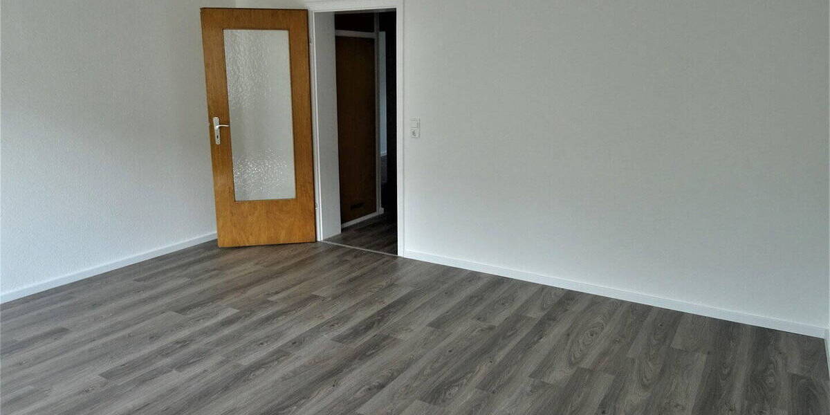 Etagenwohnung Leverkusen Wiesdorf - 3 Zimmer, 76 m&sup2;, 880&euro; | Angebot:26197814