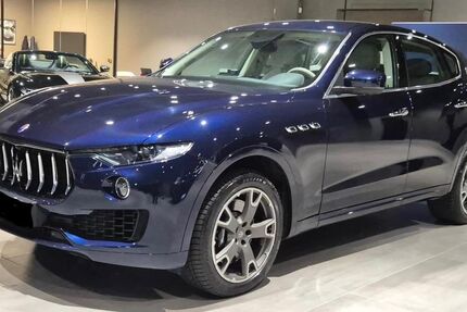 Maserati Levante 230.450 km 24.500 &euro; Hilden 40721