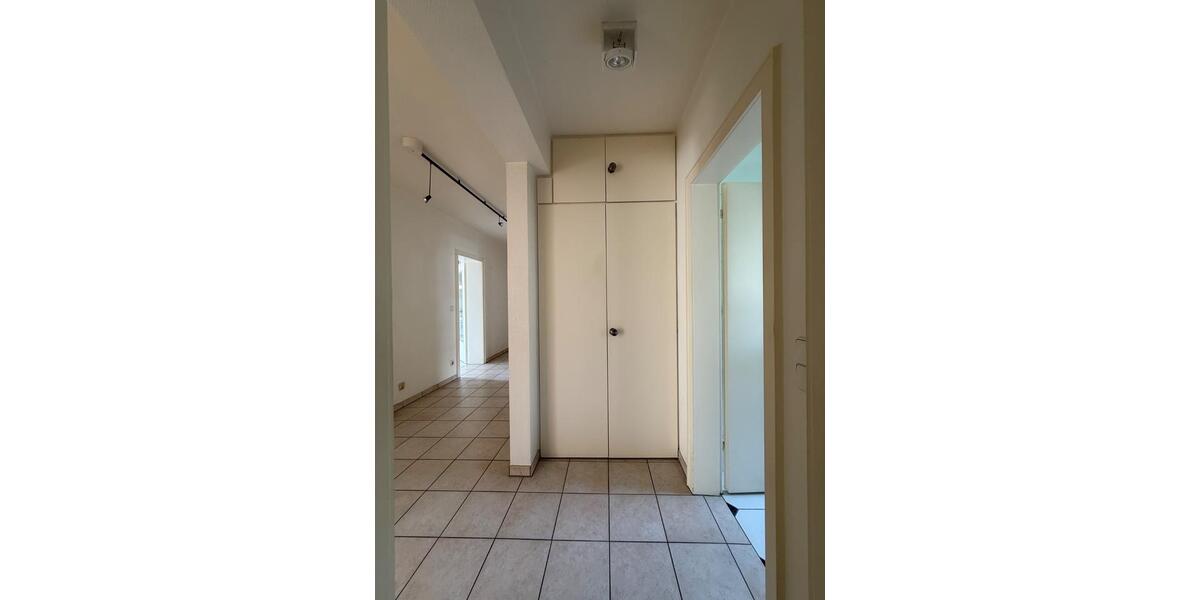 Etagenwohnung Meerbusch Necklenbroich - 4 Zimmer, 122 m&sup2;, 430.000&euro; | Angebot:26967058