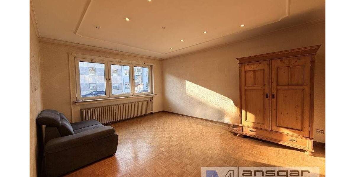 Mehrfamilienhaus, Wohnhaus Mönchengladbach / Heyden Rheydt - 6 Zimmer, 123 m&sup2;, 295.000&euro; | Angebot:25726251