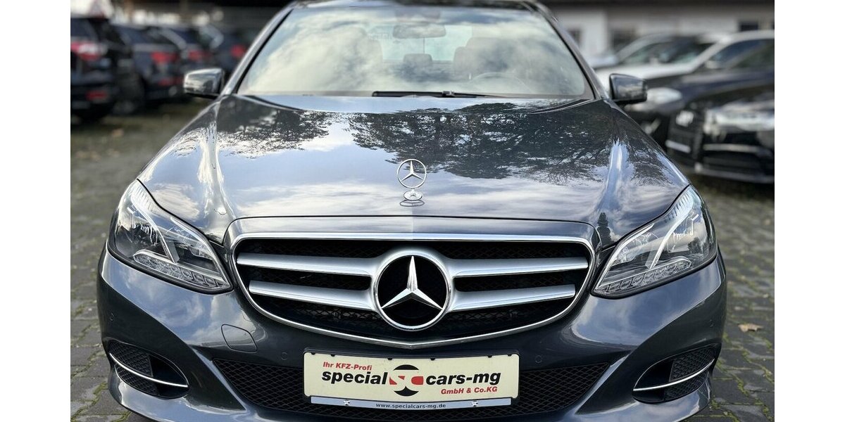 Mercedes-Benz E 350 d/ PANO / Kamera / Leder / Navi / EURO 6 100.000 km 22.290 &euro; Mönchengladbach 41066