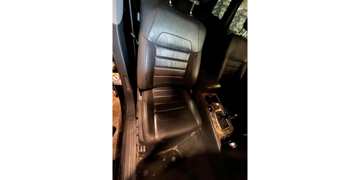 VW Touareg 380.000 km 3.750 &euro; Wegberg 41844