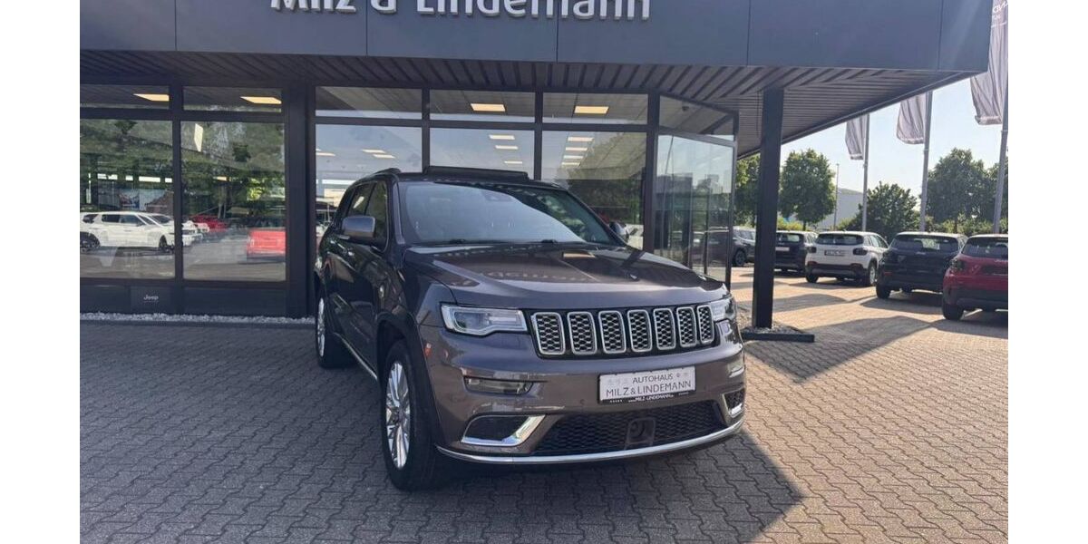 Jeep Grand Cherokee 139.502 km 26.890 &euro; Jülich 52428