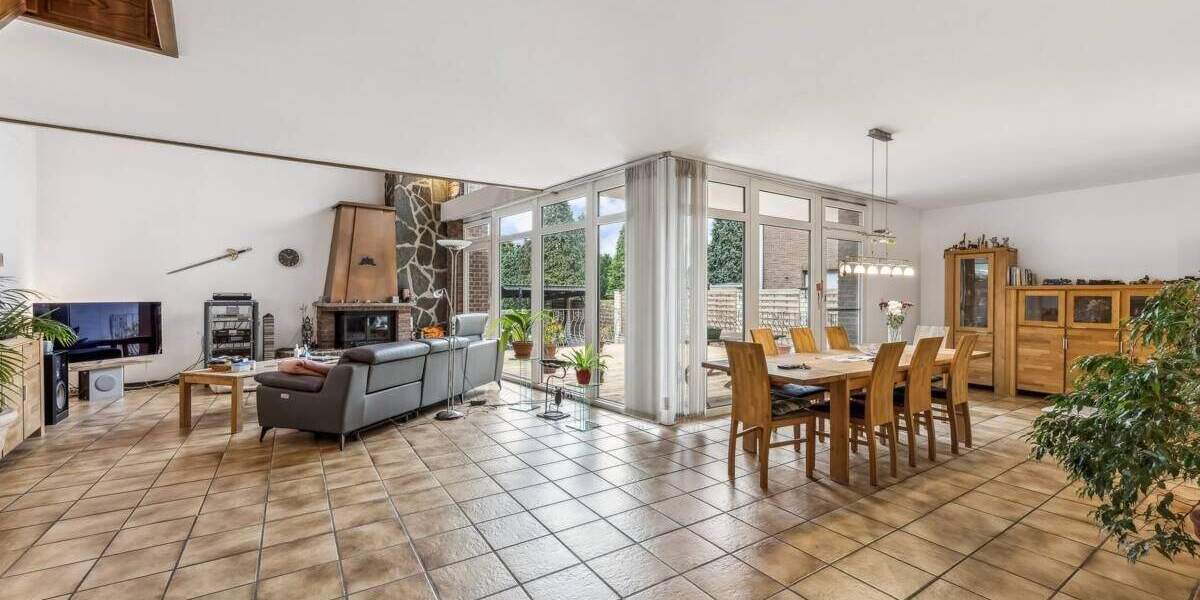 Einfamilienhaus Grevenbroich / Kapellen Kapellen - 5 Zimmer, 216 m&sup2;, 750.000&euro; | Angebot:25689632