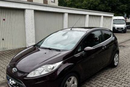 Ford Fiesta 164.500 km 2.998 &euro; Mönchengladbach 41061