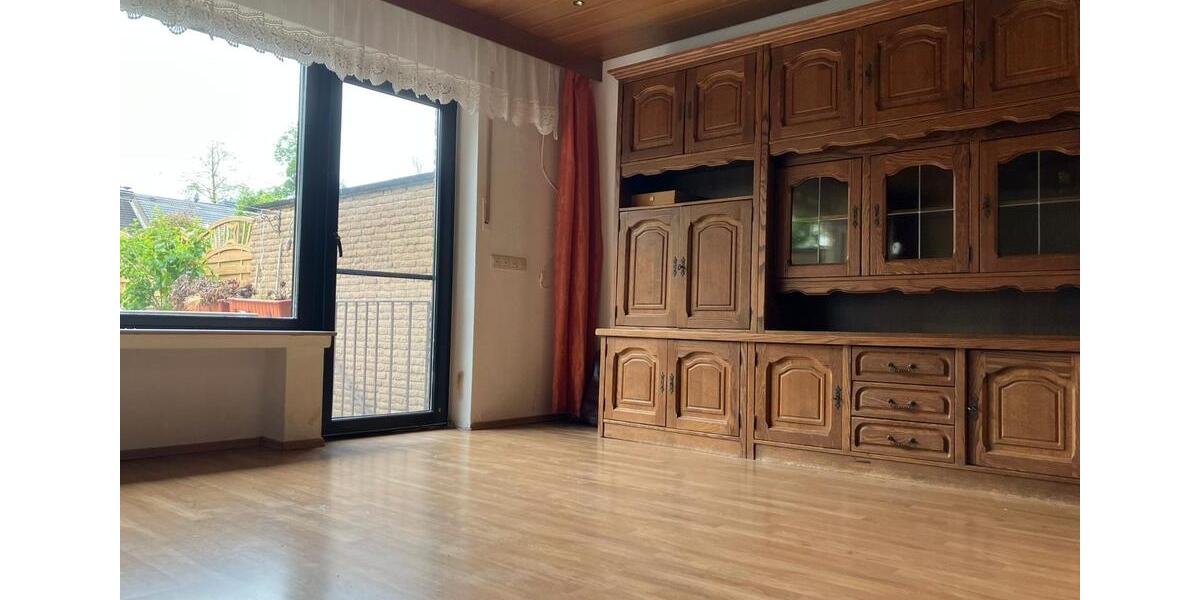 Reihenhaus Krefeld Fischeln - 4 Zimmer, 104 m&sup2;, 333.000&euro; | Angebot:27297142