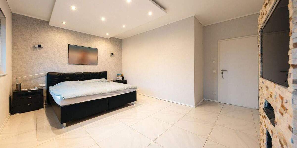 Einfamilienhaus Hückelhoven / Millich Millich - 6 Zimmer, 228 m&sup2;, 899.000&euro; | Angebot:25684025