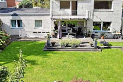 Haus Düsseldorf Hassels Stadtbezirk 9 - 11 Zimmer, 266 m&sup2;, 849.000&euro; | Angebot:25202908