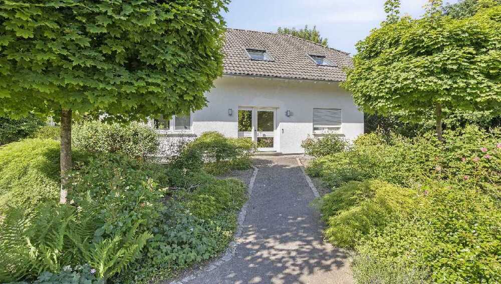 Mehrfamilienhaus, Wohnhaus Ratingen Tiefenbroich - 9 Zimmer, 280 m&sup2;, 997.800&euro; | Angebot:26154782