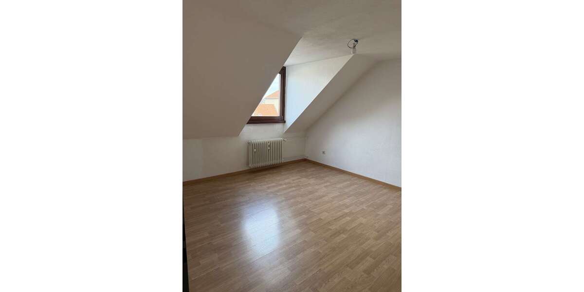 Etagenwohnung Düsseldorf Derendorf - 1 Zimmer, 30 m&sup2;, 332&euro; | Angebot:26150853