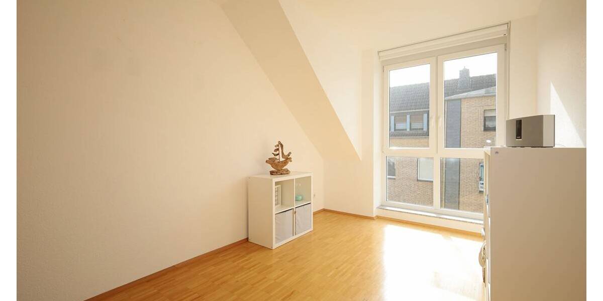 Etagenwohnung Monheim am Rhein Monheim - 4 Zimmer, 131 m&sup2;, 495.000&euro; | Angebot:25970584